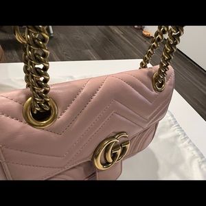 Gucci marmont bag